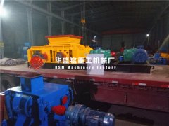 雙齒輥破碎機如何排料才能不堵料？